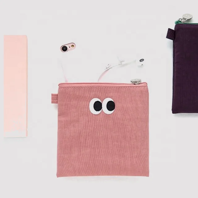 cheap embroidery tampon storage travel cosmetic pouch cute nylon cosmetic pouch