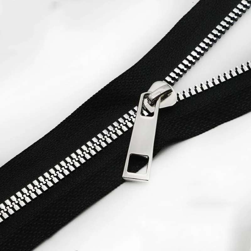 
KEYIDI #5 Long chain Special Skull design teeth Resin Imitate Metal zipper decorative for clothes fashion design teeth 