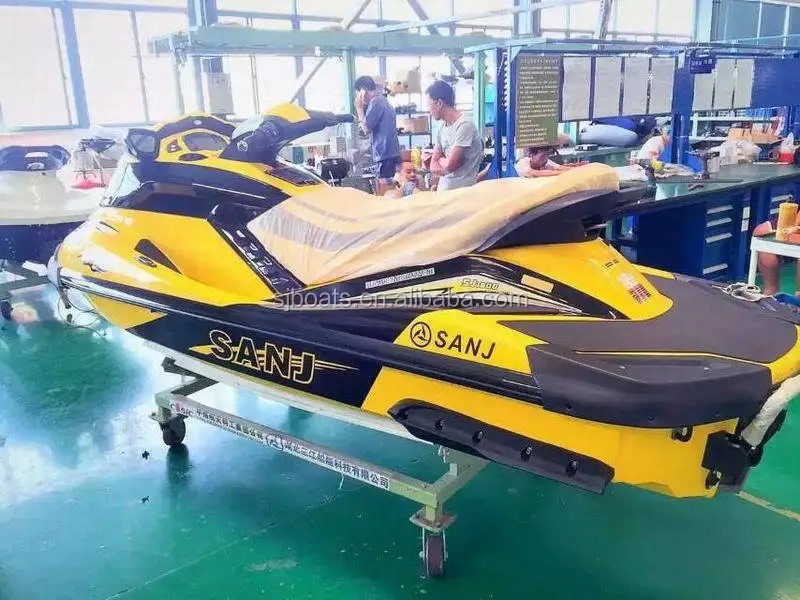 Factory direct 1800cc most powerful 4 stroke watercraft towing inflatable boat