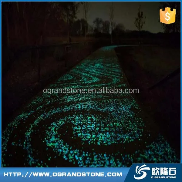 Garden walkway Photoluminescent glowstone in night glow in the dark pebble stone