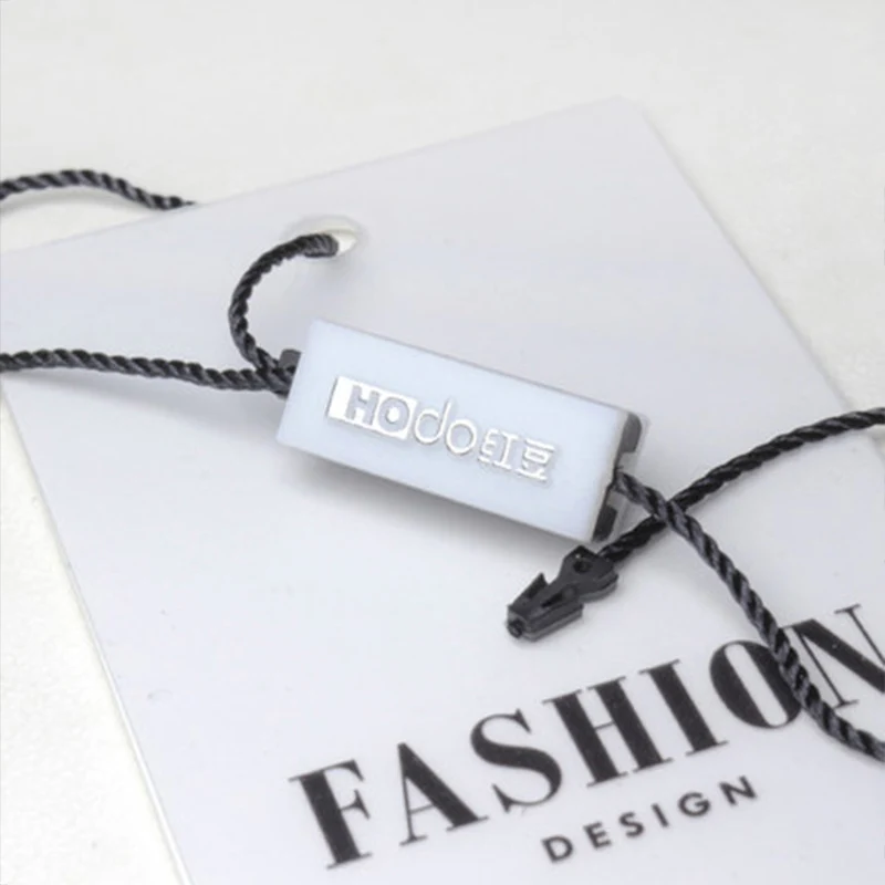 Custom plastic seal hang tag string custom jewelry tags