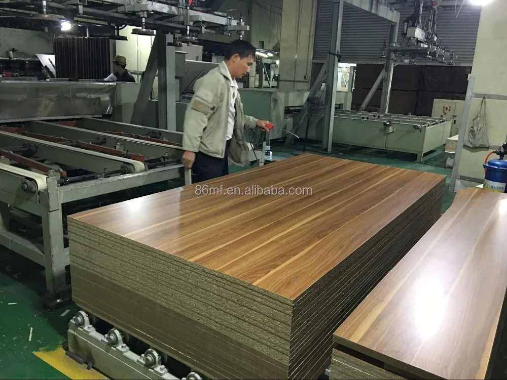 
18mm E1/E0 walnut wood color melamine laminated particle board 