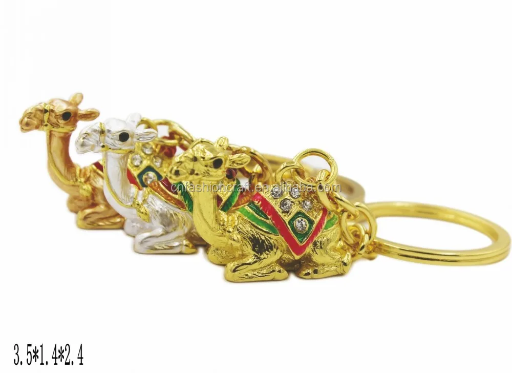 Best selling trendy style camel keychain for dubai gift