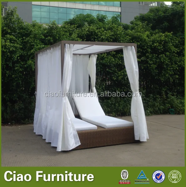 Outdoor garden seaside sunbed double lounge day bed with curtain