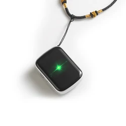 A21 Portable Real Time Tracking Pendant Micro Children GPS Tracker