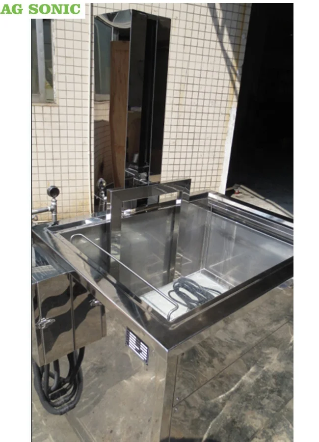 Ultrasonic Aircraft Wheel / Tyre Cleaning Machine With Electric Lifting