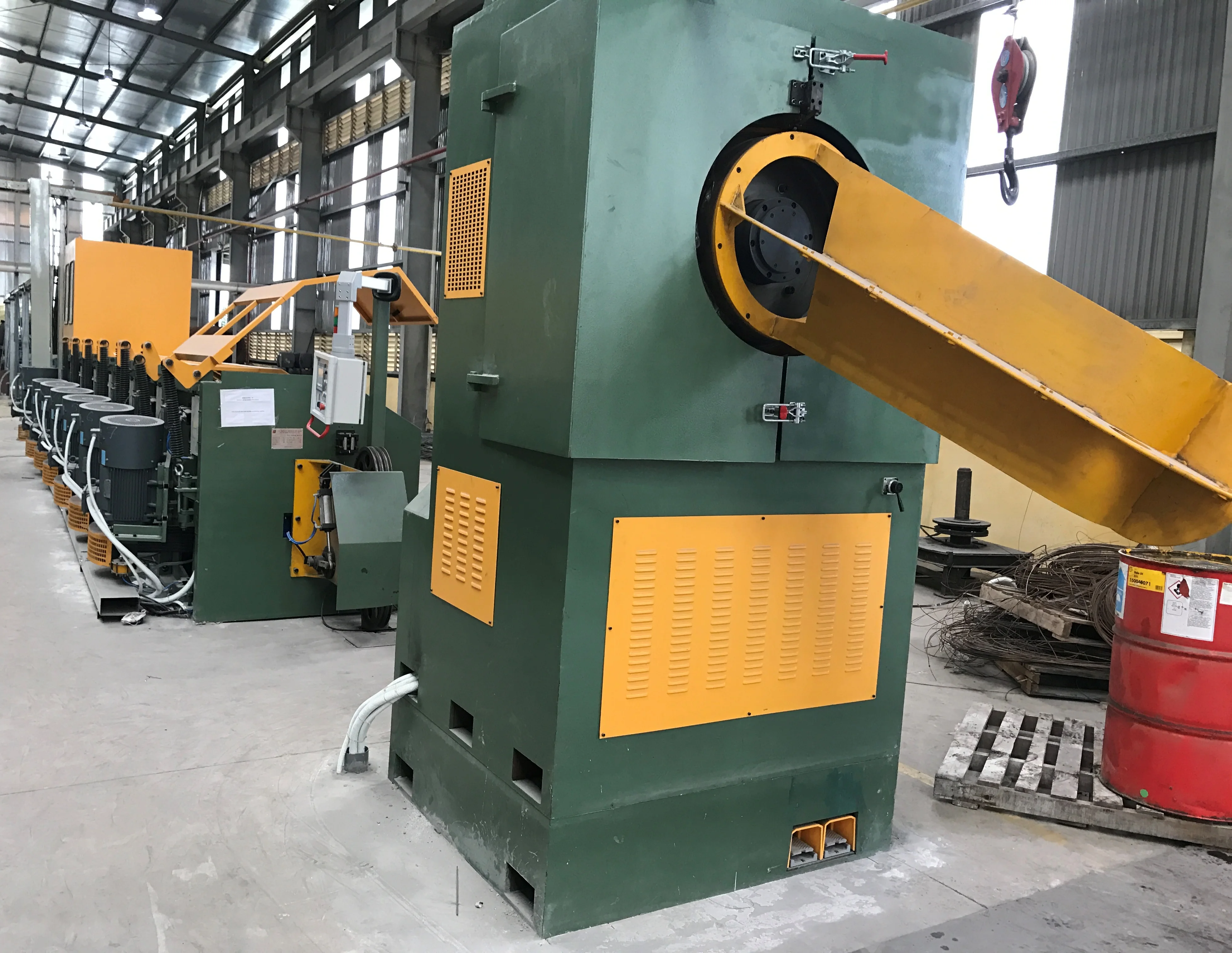 High speed wire drawing machine