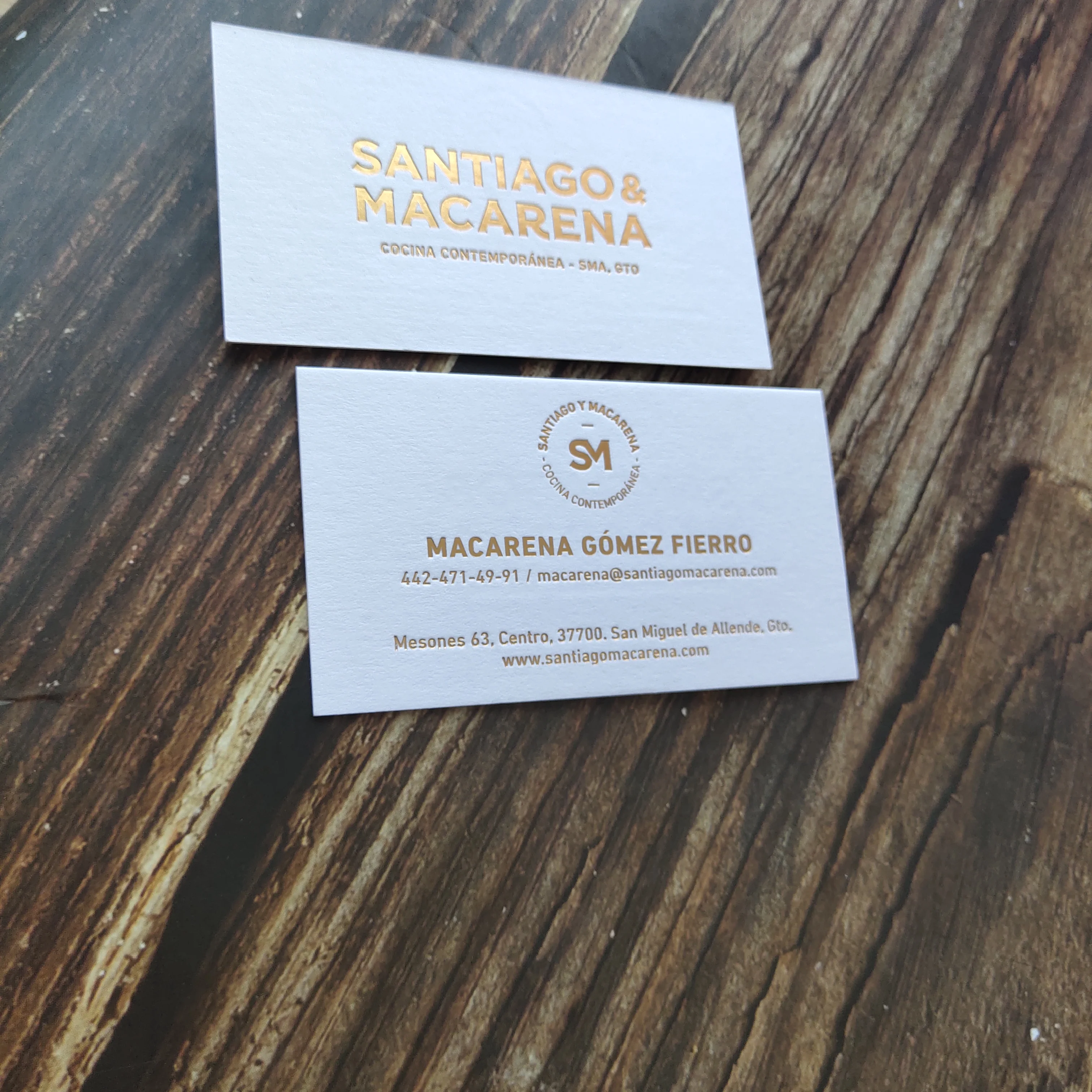 600gsm cotton paper rose gold foil stamping debossed business card printing