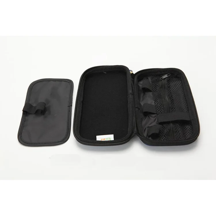 Portable outdoor travel insulin cooler bag