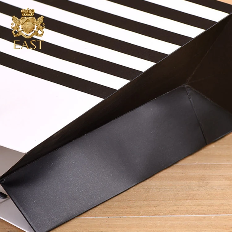 2021 Full Color Printed Striped Design Water Resistant Carrier Gift Paper Bag,paper bag making machine price