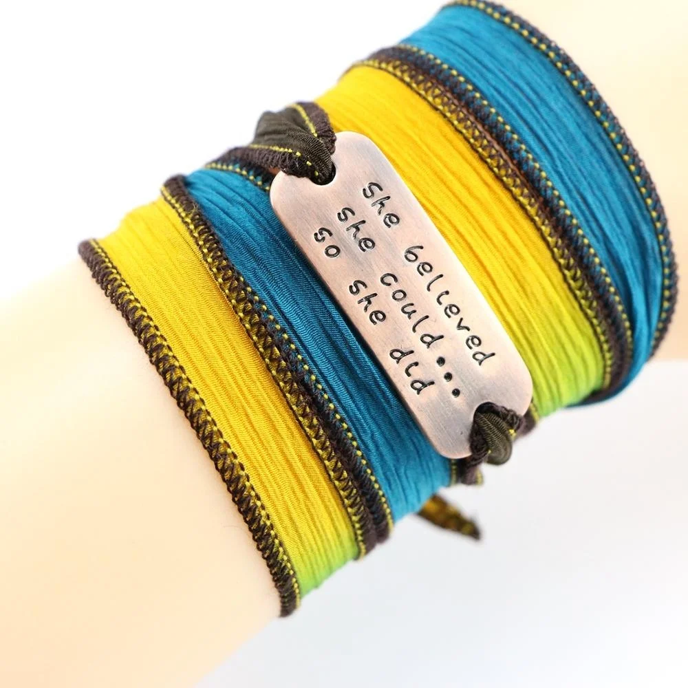 Custom christmas logo bracelet women jewelry set green silk wrap bracelet for friend