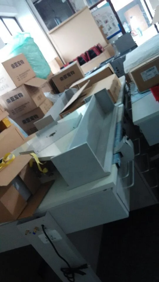 CE certificated dental lab equipment bench workstation for triple person