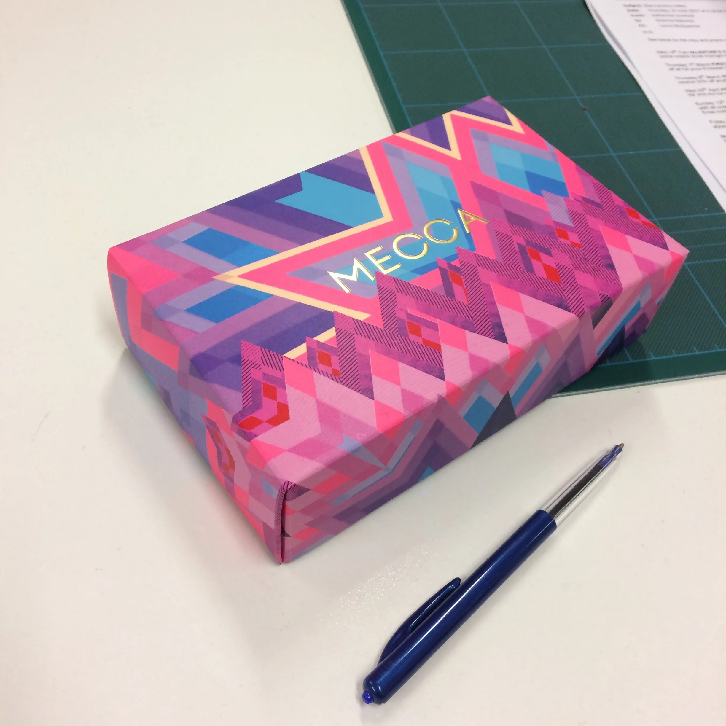 Digital print full colors folded paper cardboard box gift packaging box