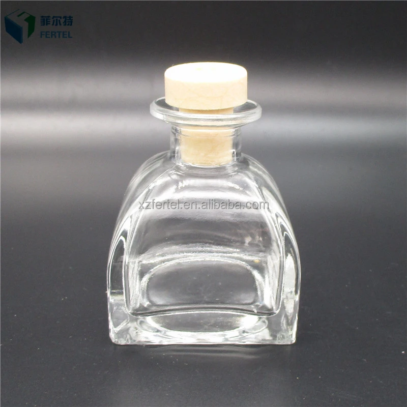 
50ml Mongolian Yurt Shaped Reed Diffuser Glass Aroma Bottle With Inner Cork And Wood Stick 