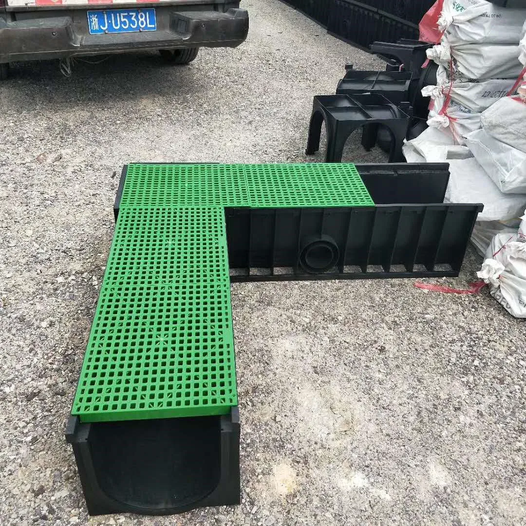 Top Quality black plastic Outdoor Drainage Channel