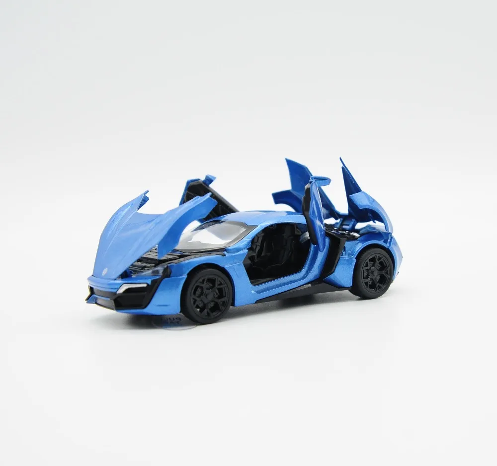 1:32 car model New Fast & Furious 8 Lecan blue sports car