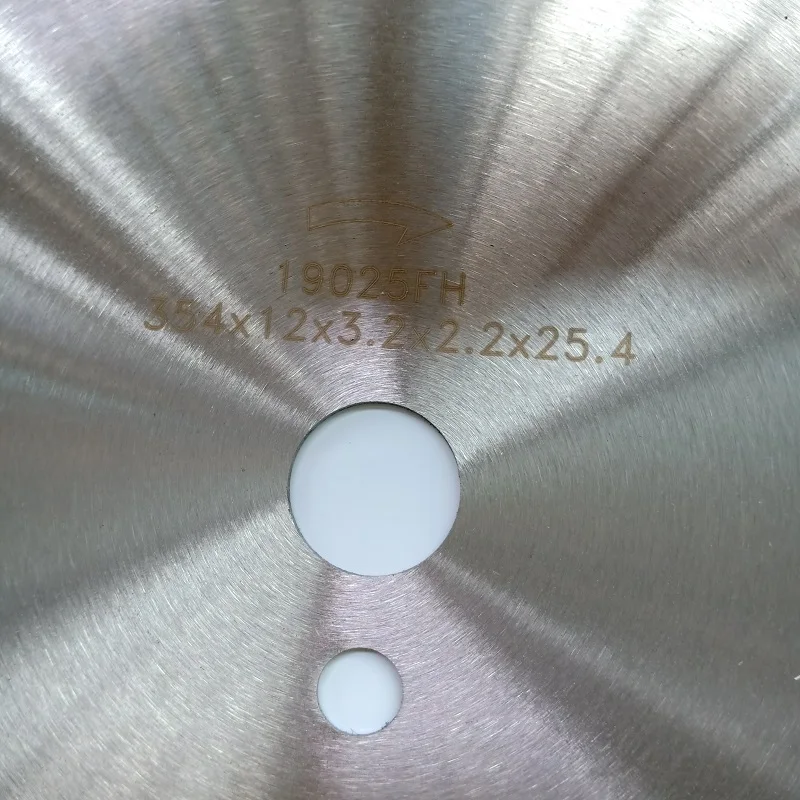 Sharpness and Durable Concrete Cutting Diamond Saw Blades