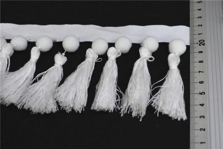 Wholesale fashion white polyester plastic tassel fringe trim for garment fringe