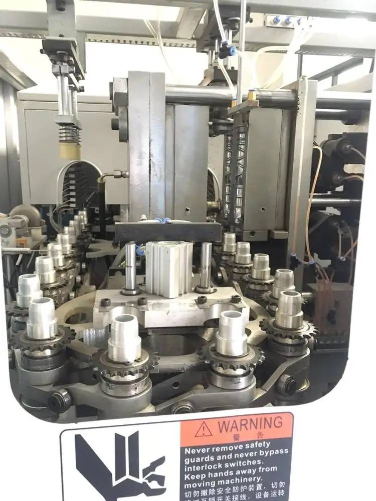
New Design Custom Blow Molding Machine With Good Price 