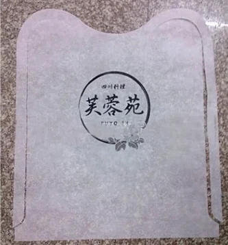 Disposable plastic lobster bibs with pocket