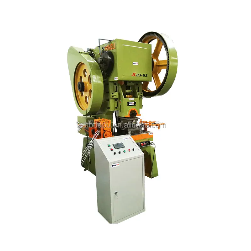 Automatic high speed razor blade barbed wire making machine