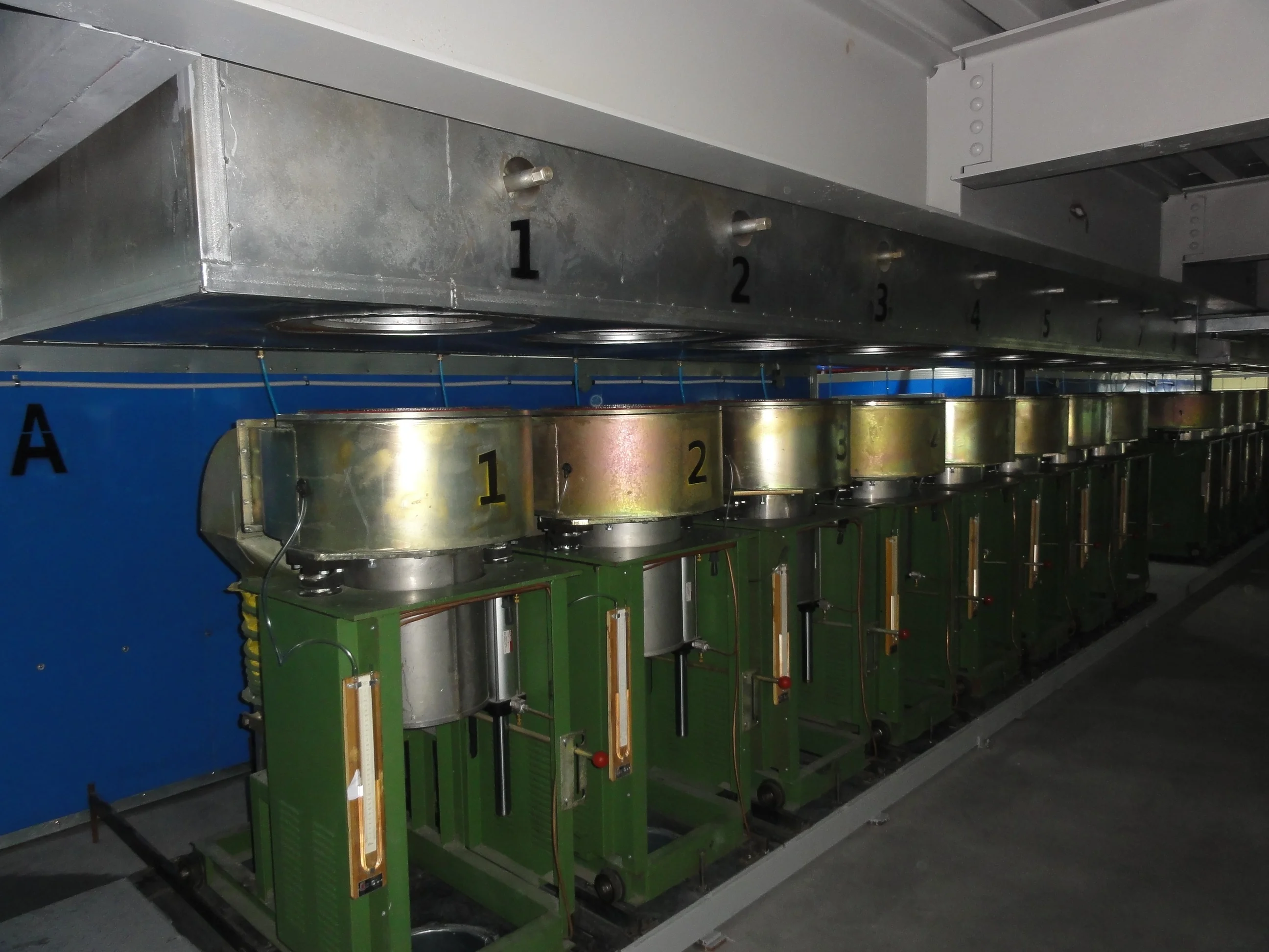 Фабрика sale3 габаритный полый линии производства волокна (гибкий)