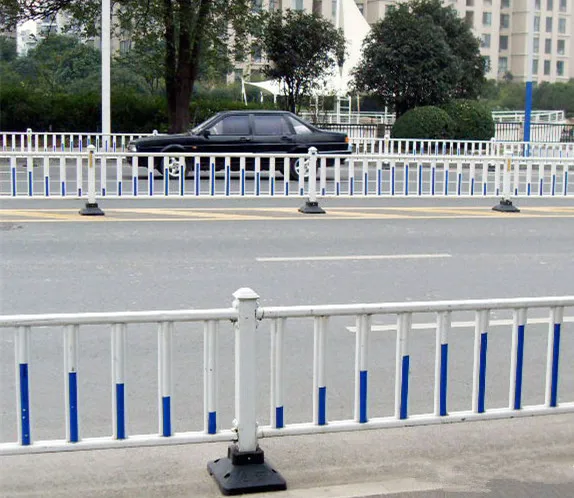Дорожное железное ограждение для лошадей, муниципальное дорожное строительное ограждение, инженерное мобильное изоляционное ограждение
