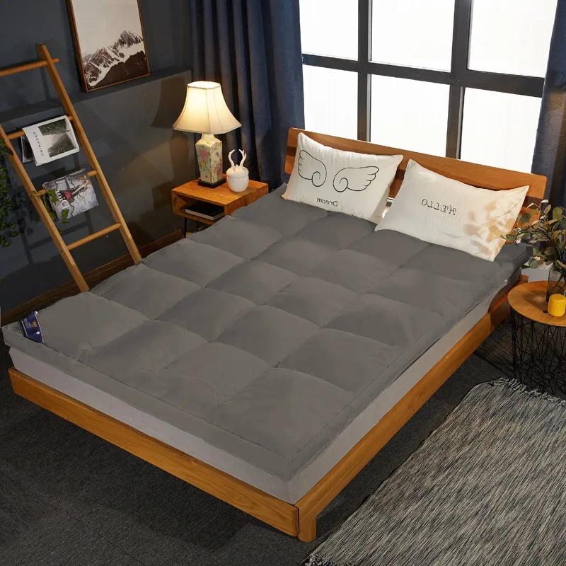 Customer designs foam 100% polyester feather mattress topper supports OEM and ODM