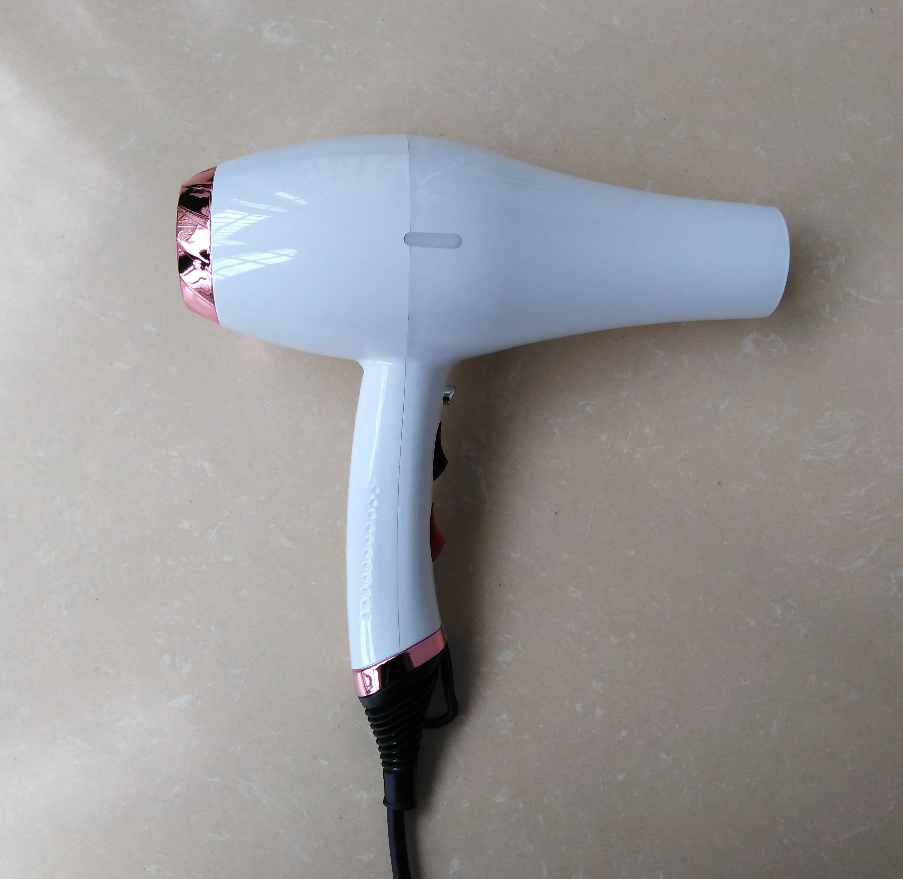 High End 2000W Saloon Popular Use Concentrator Nozzle Hair Dyer