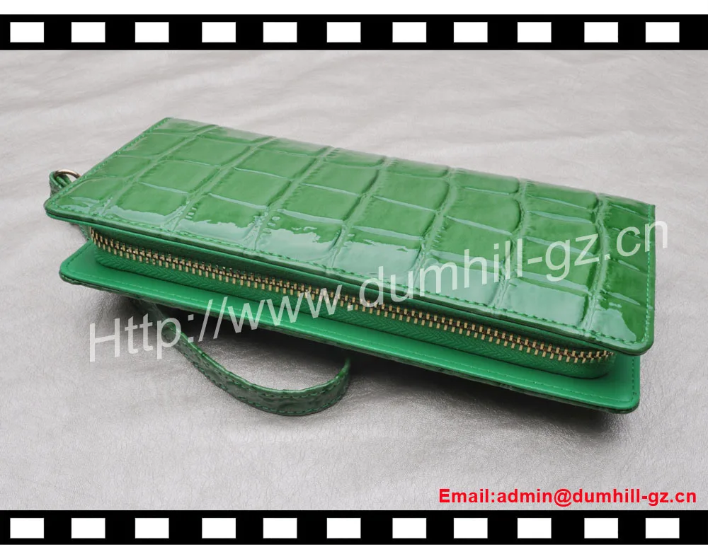 Fashion Crocodile Leather Lady Wallet With Wrist Strap clutch women wallet with zip around