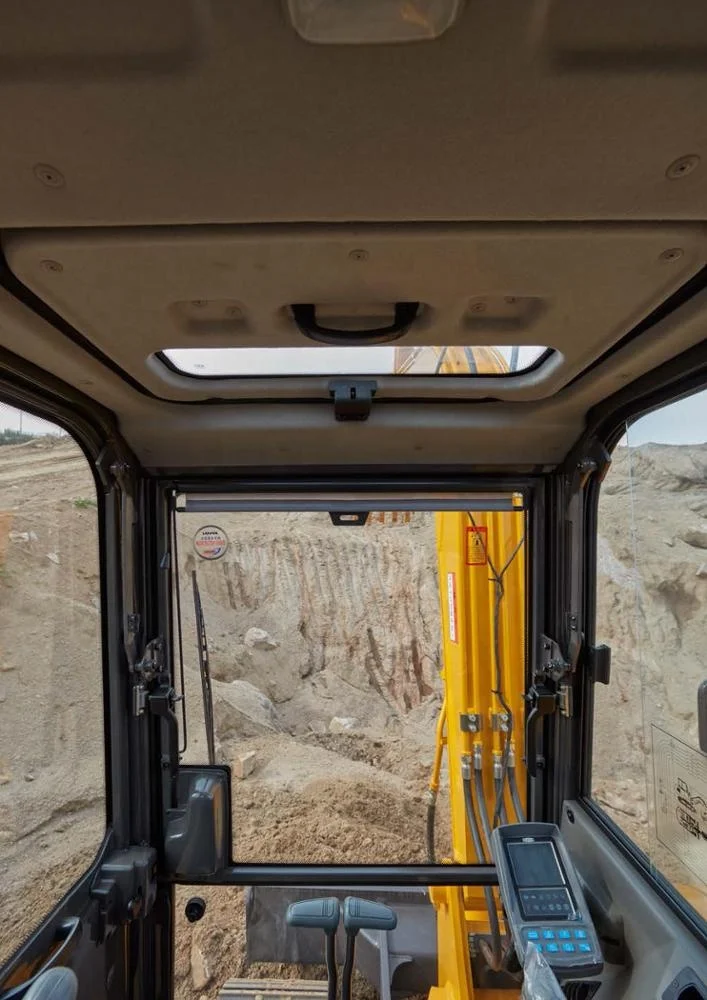 
Chinese 6ton 0.2cbm Small Crawler Excavator New Mini Digger 39kw LOVOL FR60D 