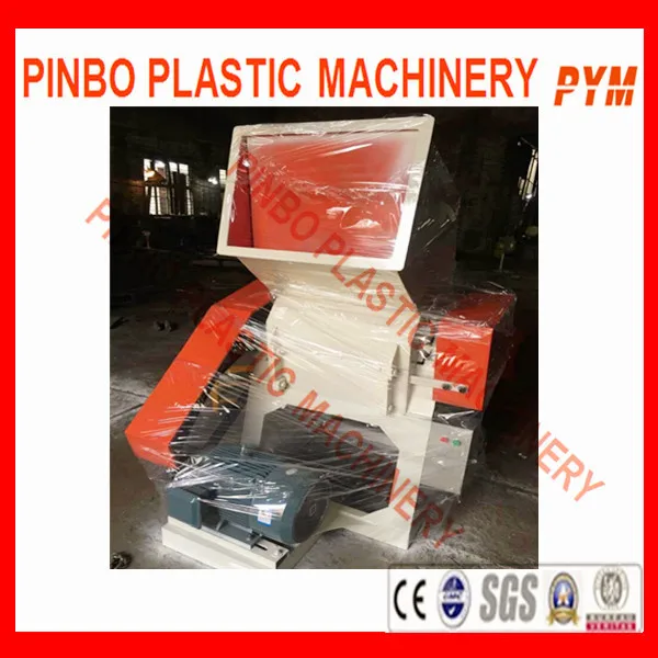Pet plastic bottle crusher and plastic bottle crusher