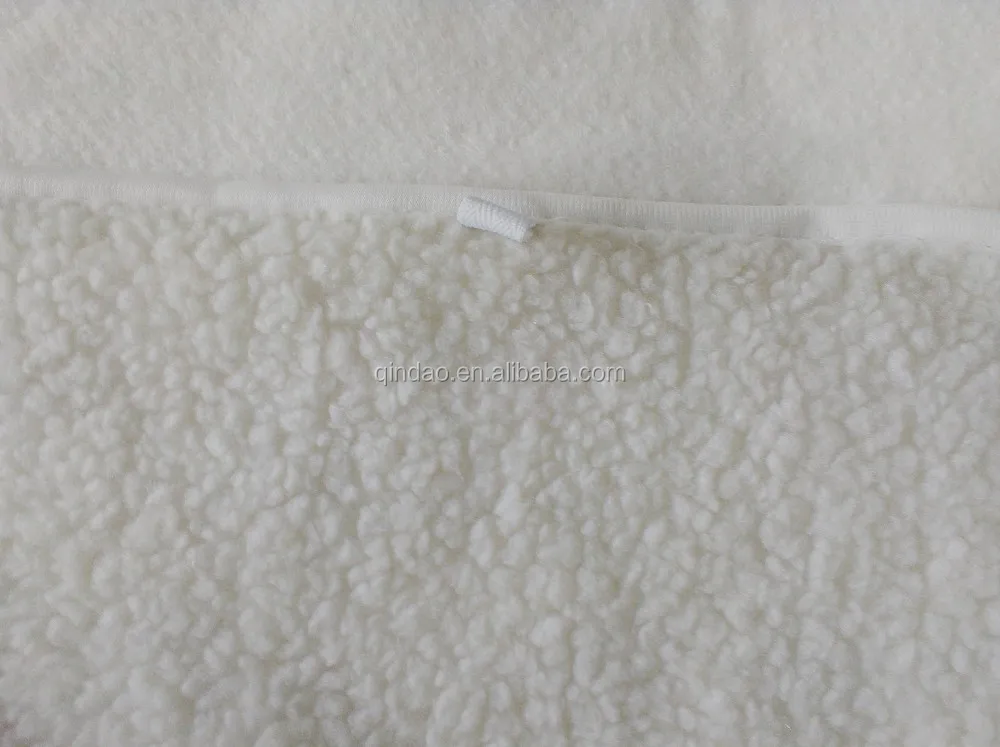 Certificated comfortable timer massage table warmer