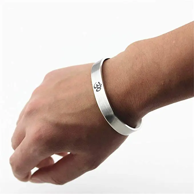 
Cuff Bangle Bracelet Stainless Steel Indian Sanskrit OM Sign Cuff Bangle Bracelet for Men 