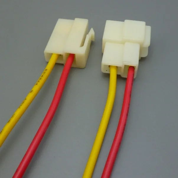 Automotive Connectors 2p 6.3mm Terminal Wire Plug Car Cable