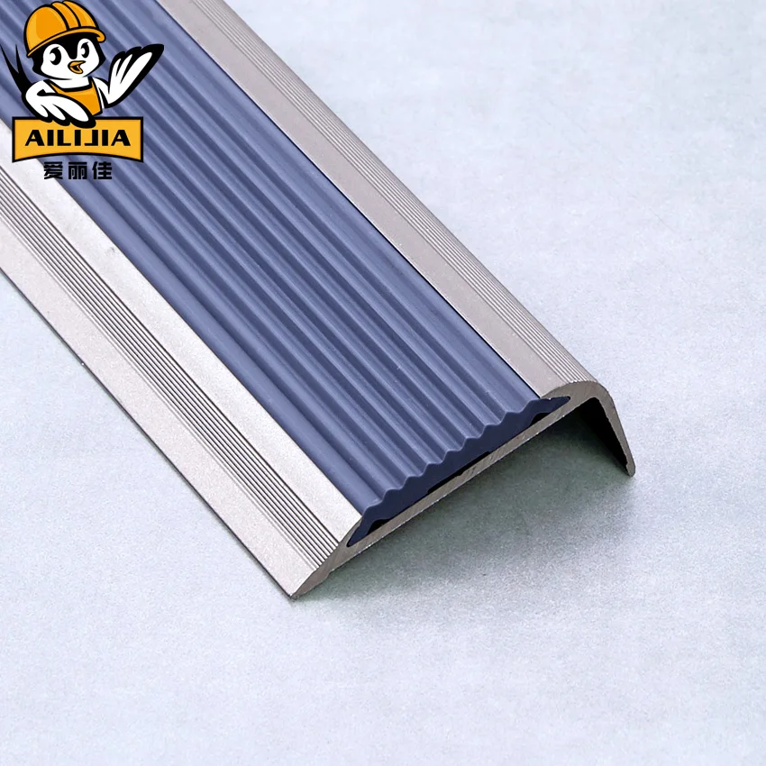 dual color carborundum attached anti slip ceramic tile stair nosing