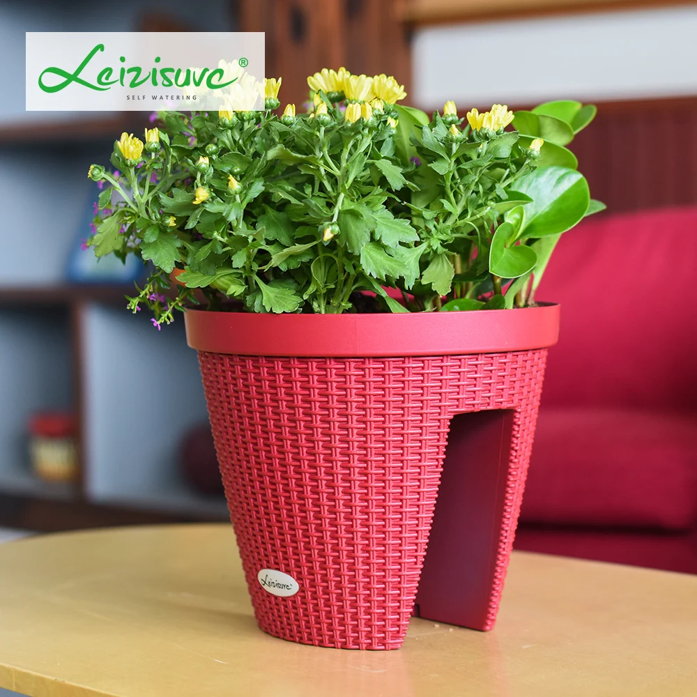 China factory fancy rattan wholesale plastic wicker plant pots rail railing planter split pot balcony flower pots for balconies