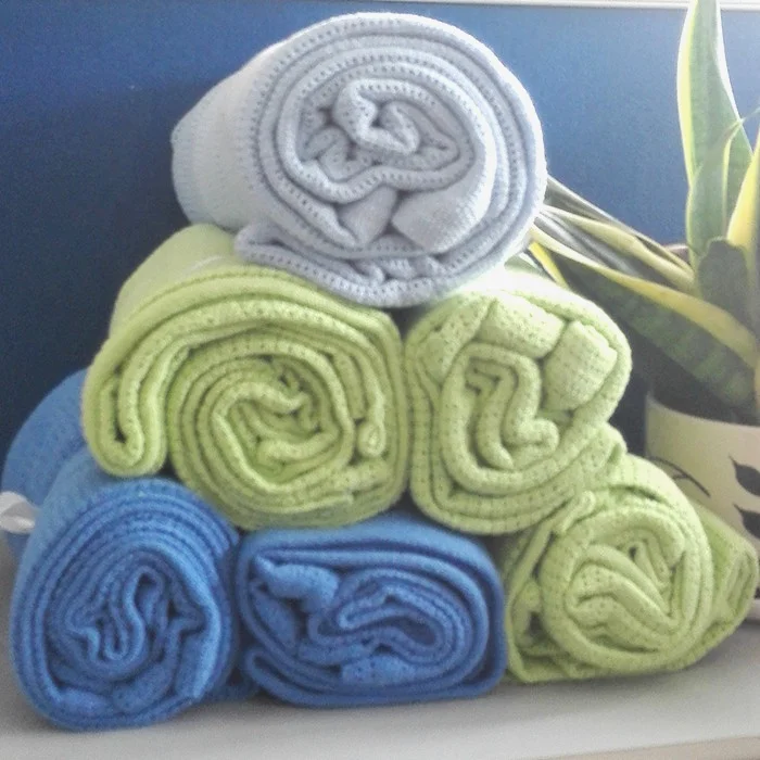 Factory Direct Sales 100% cotton harmless wearable natural material soft customize baby blanket thread blanket baby sac blanket