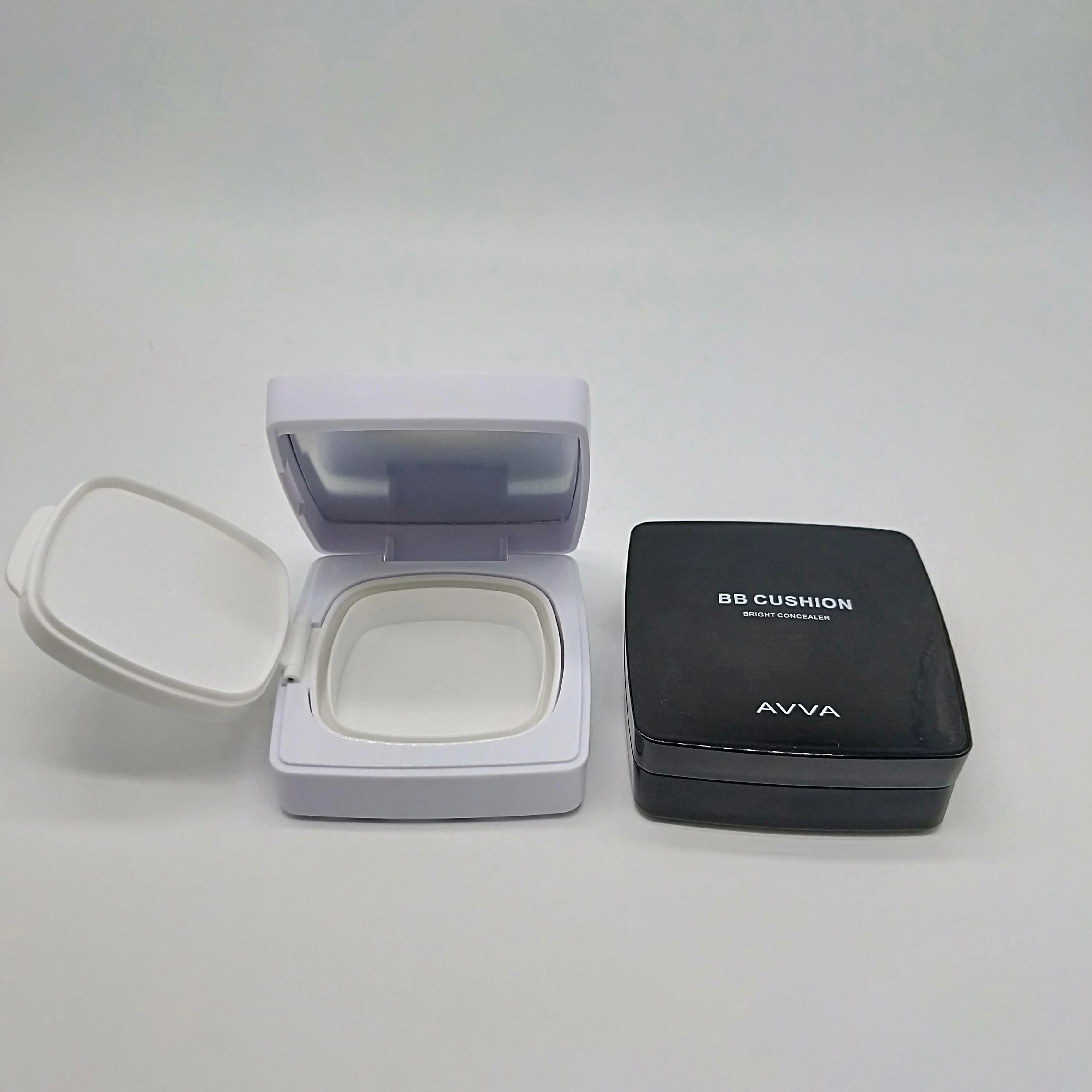 W01 Square Wet Foundation Air Cushion Powder Container Loose Powder Personal Care Round Bubble Bag +foam Carton Box OEM Brand