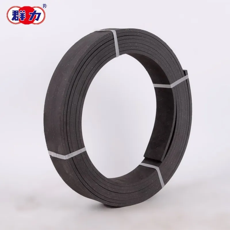 Molded brake roll lining for crane