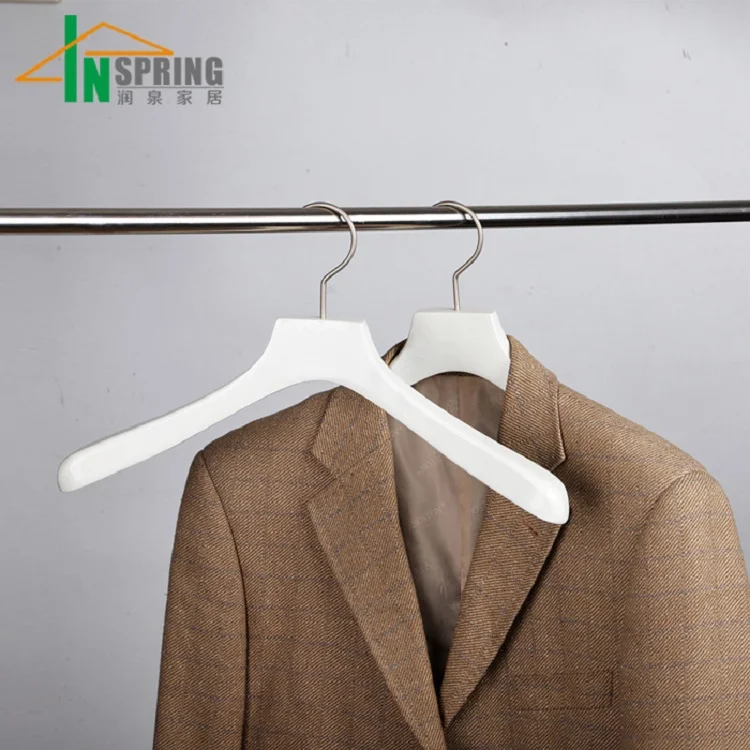 Inspring factory price durable custom white heavy duty coat wooden clothes hangers luxury wood hanger for cloths