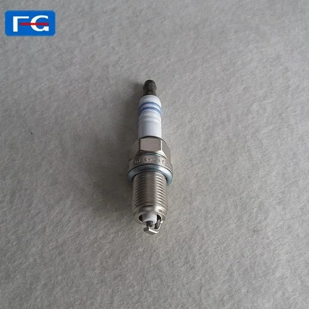 Hot Sale Auto Parts auto spark plug FR5DPP222  0242245558 car Spark plugs  in car