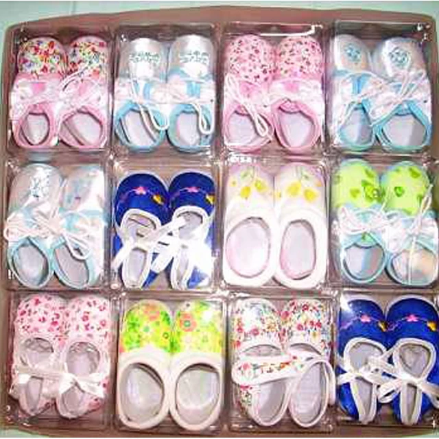
All kinds of new design baby shoes with comfortable material 
