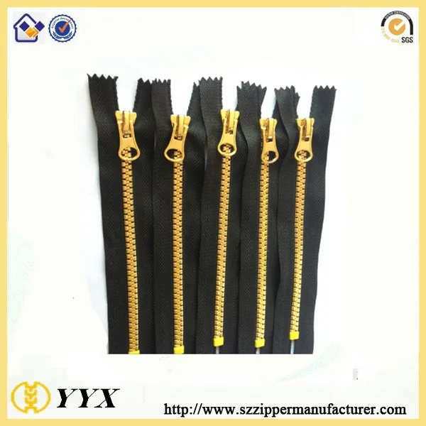 zipper factory wholesale 15 cm closed end plastic zipper gold teeth