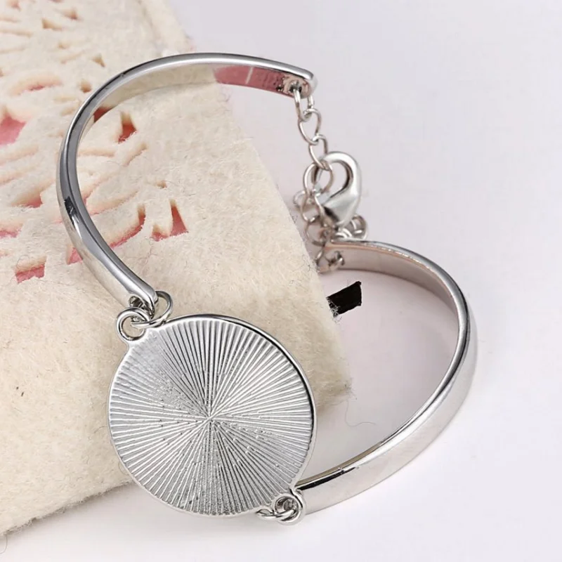 Custom Captain America pattern anchor bracelet