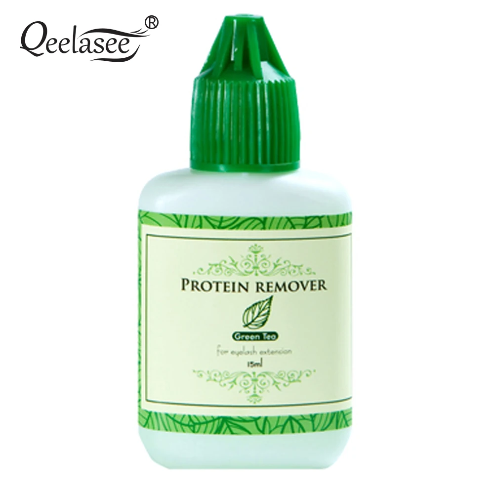 Cleaning the protein and other dirty of our lashes before doing eyelash extension with Protein Remover Lash Primer