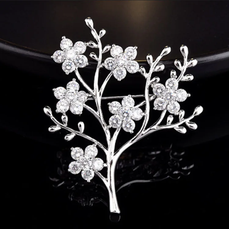 New design custom brooch pin fashion rhinestone multi styles channel brooch pin for women