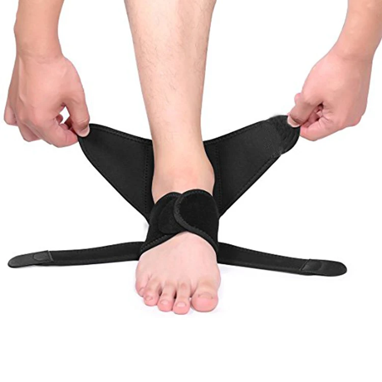 Компрессионный дышащий фиксатор голеностопа футбольный от китайского