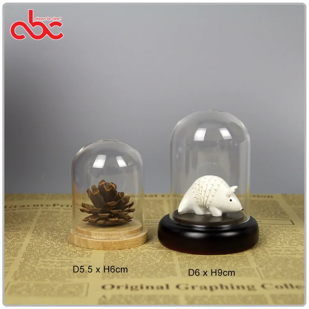 
Handmade Borosilicate D5.5*H6cm Mini Glass Dome With Wooden Base Clear Glass Cloche 