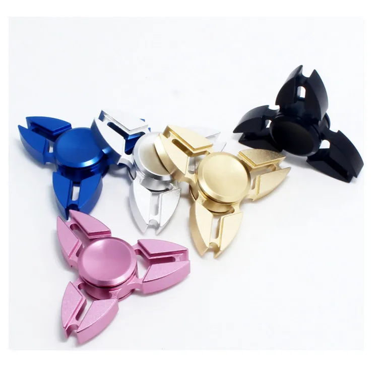 
Innovative Design Aluminium Alloy Three Winged Cute Crab Shaped Hand Spinner Toys 